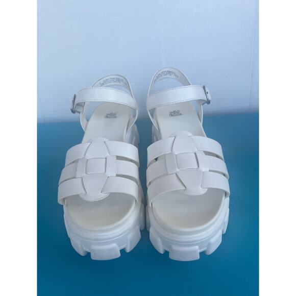 Wild Fable Avril Fisherman White Platform Strappy Lug Sole Buckle Sandals Sz 8 - Picture 5 of 11
